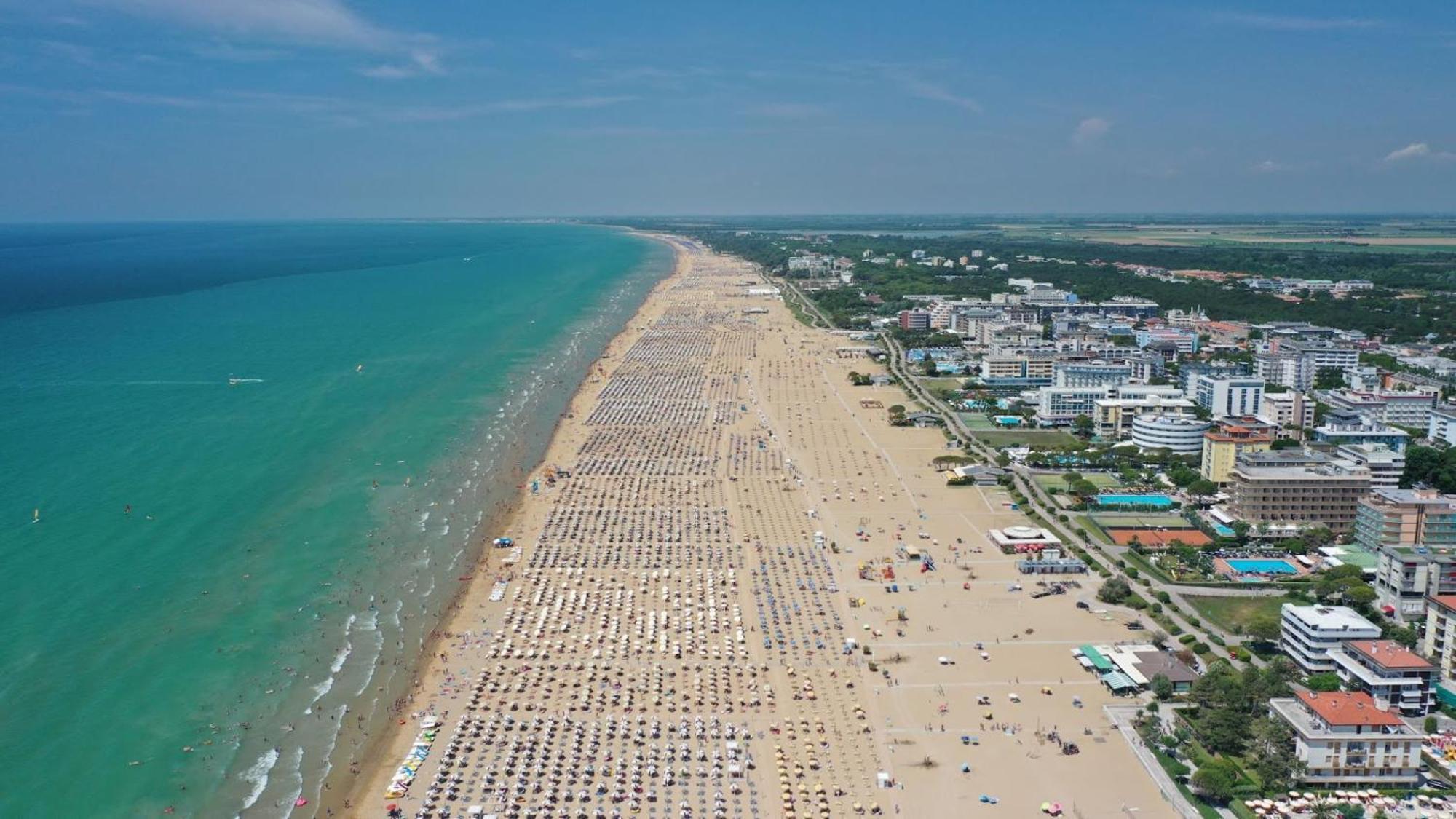 Peaceful With Garden Surrounded By Nature * Bibione